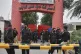 Police officer and paramilitary soldiers stand guard outside the district Malir prison, from where more than 100 inmates escaped overnight, in Karachi, Pakistan, June 3, 2025