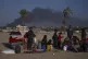 Palestinians who flee from Khan Younis from Israeli ground a
